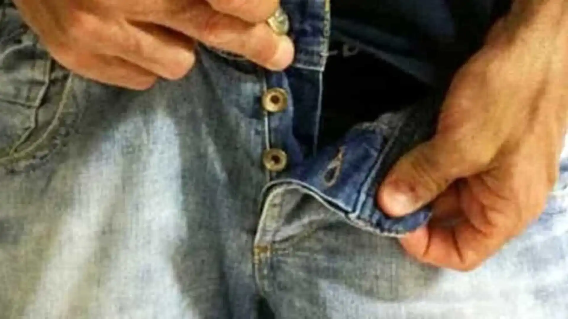 Isernia: genitali mostrati alle donne in località Le Piane. Identificato e denunciato un uomo per atti osceni in luogo pubblico dai Carabinieri.